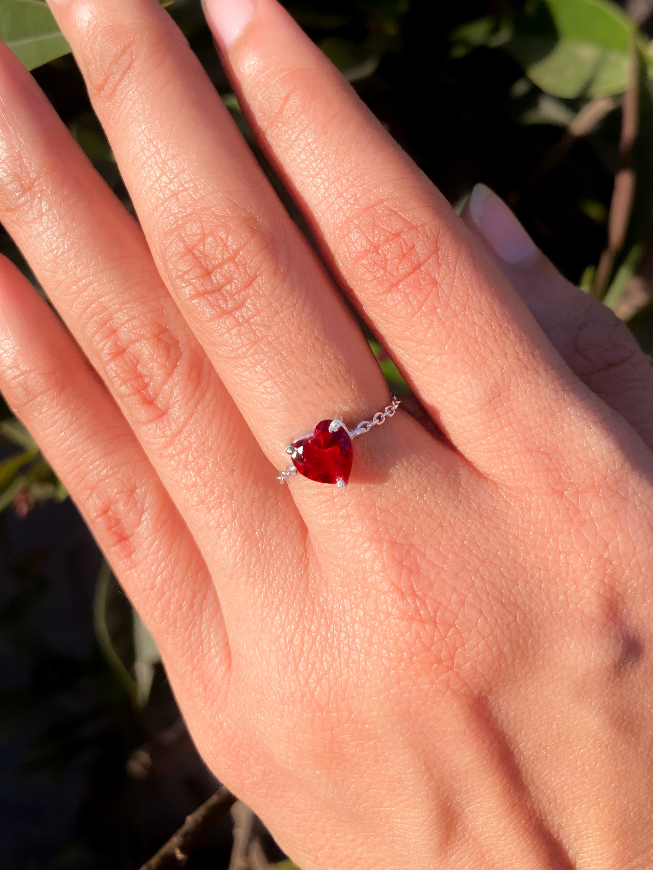 Queen of Hearts Garnet Chain Ring